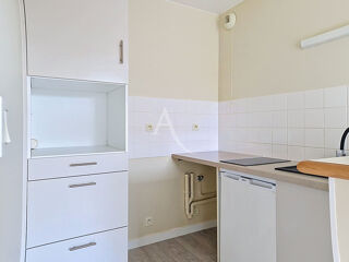 Location Appartement Appartement  loué nu, Cholet 2 pièce(s) 37.22 m2 Cholet