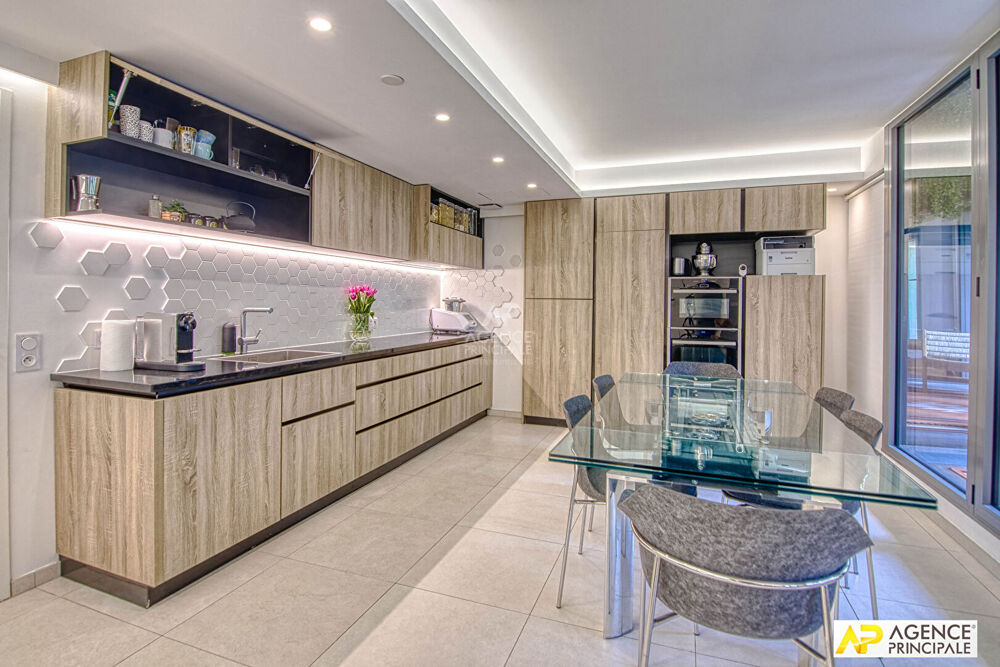 Vente Appartement Versailles Montreuil Appartement 4 pièces 87.82 m² carrez + loggia de 6.47 m² et double box Versailles