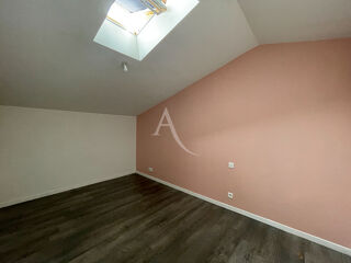  Appartement à louer 3 pièces 57 m²
