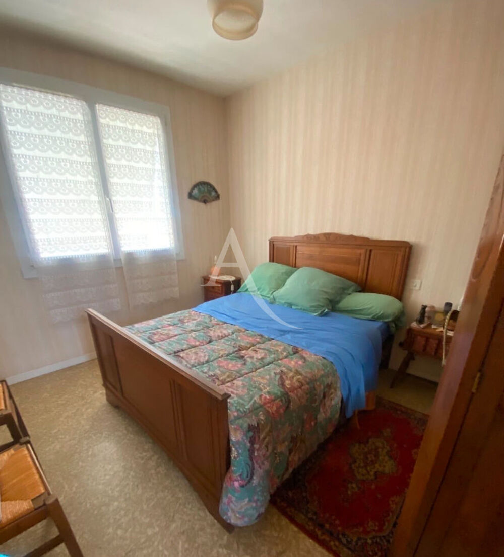 Vente Maison Maison St Philbert de Gd Lieu - 4 pièces - dépendances -terrain 890m2 Saint philbert de grand lieu