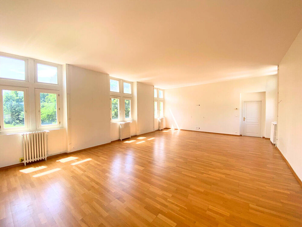 Orléans 5 Pièces 151m²
