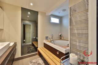  Appartement à vendre 6 pièces 213 m²