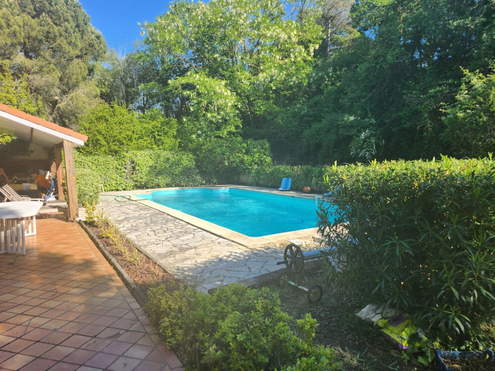 Villa Muret 8 pièce(s) 227 m2