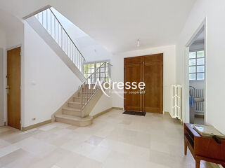  Maison à vendre 8 pièces 215 m²