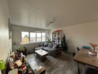  Appartement  vendre 4 pices 82 m