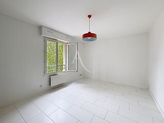  Appartement à louer 2 pièces 37 m²