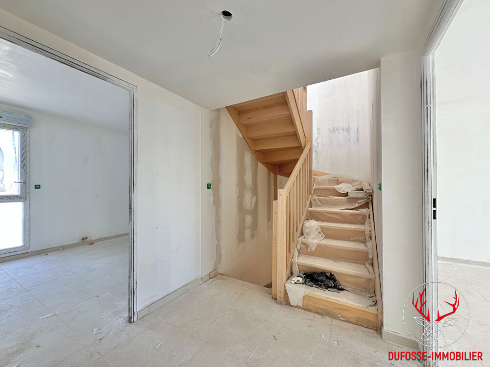Vente Maison Maison Six Fours Les Plages 6 pièce(s) 136.5 m2 + Garage et Multiple Terrasses Six fours les plages