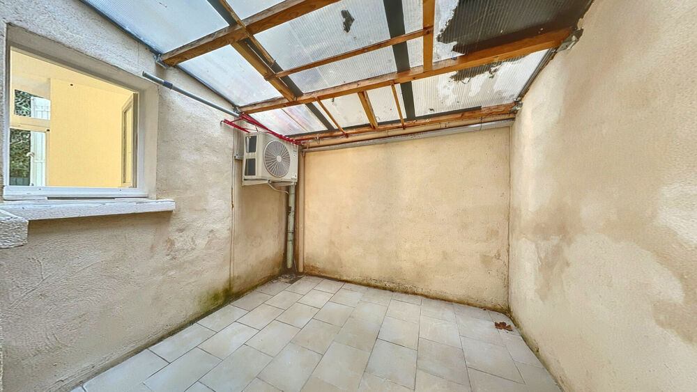 Vente Appartement APPARTEMENT T1BIS AVEC COUR INTRA MUROS 23M Avignon