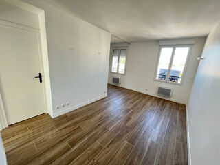  Appartement à louer 1 pièce 33 m²