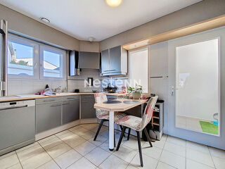  Appartement � vendre 3 pi�ces 82 m�