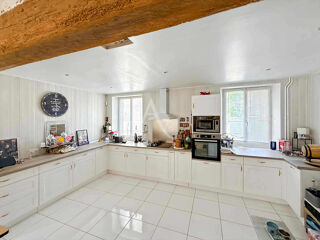  Maison  vendre 7 pices 194 m