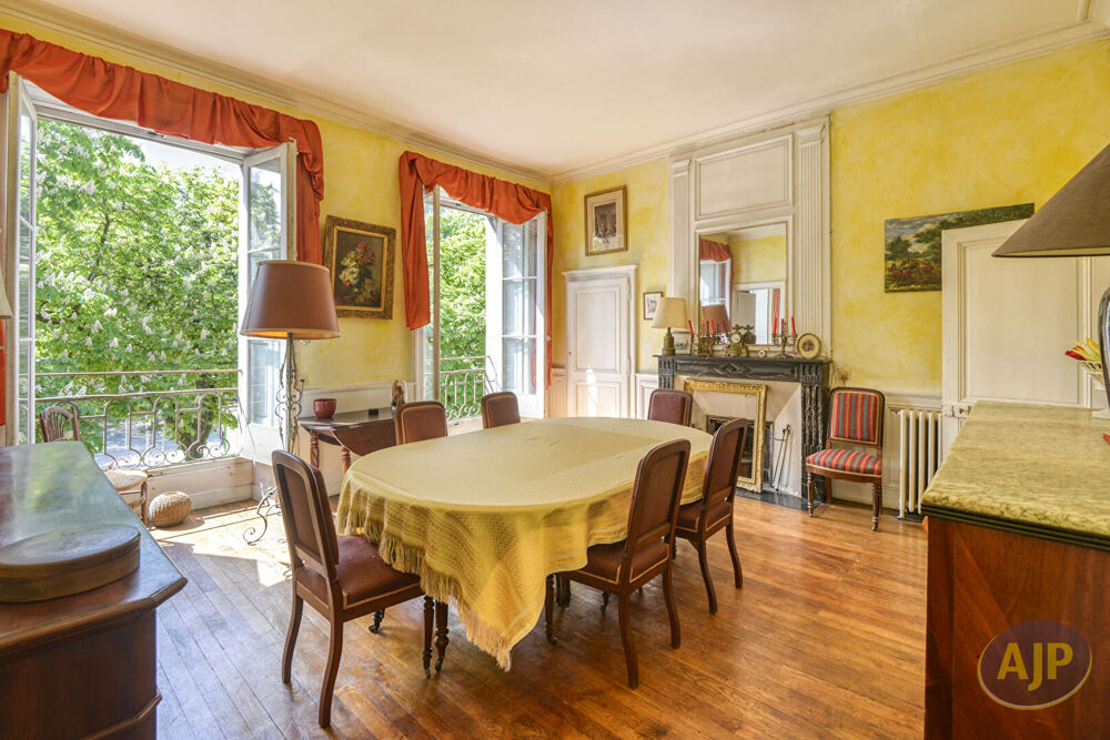 Vente Appartement NANTES CATHEDRALE - APPARTEMENT FAMILIAL DE CARACTERE Nantes