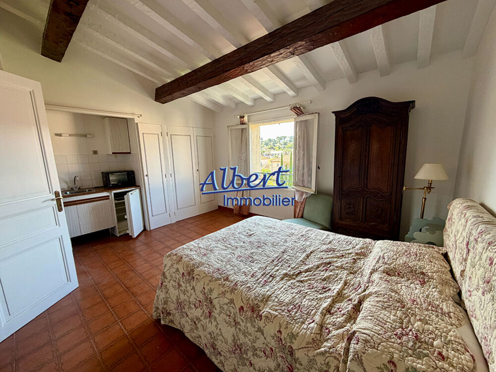 Vente Appartement Appartement T1 à vendre à Sanary-sur-Mer - Dernier étage, bon état Sanary sur mer