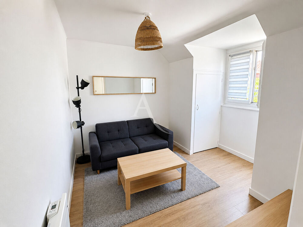 Location Appartement T2 meublé rénové - Dernier étage - Quartier Ruban Bleu Saint nazaire