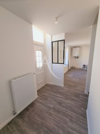  Maison à louer 3 pièces 72 m²