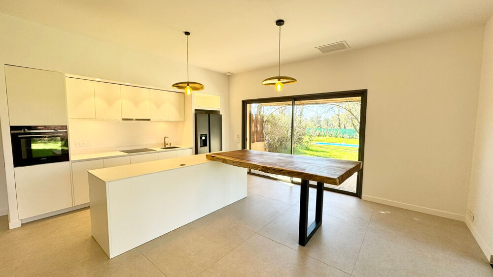 Location Maison LUYNES  VILLA NEUVE 130M² PISCINE IBS BLAQUE Aix en provence