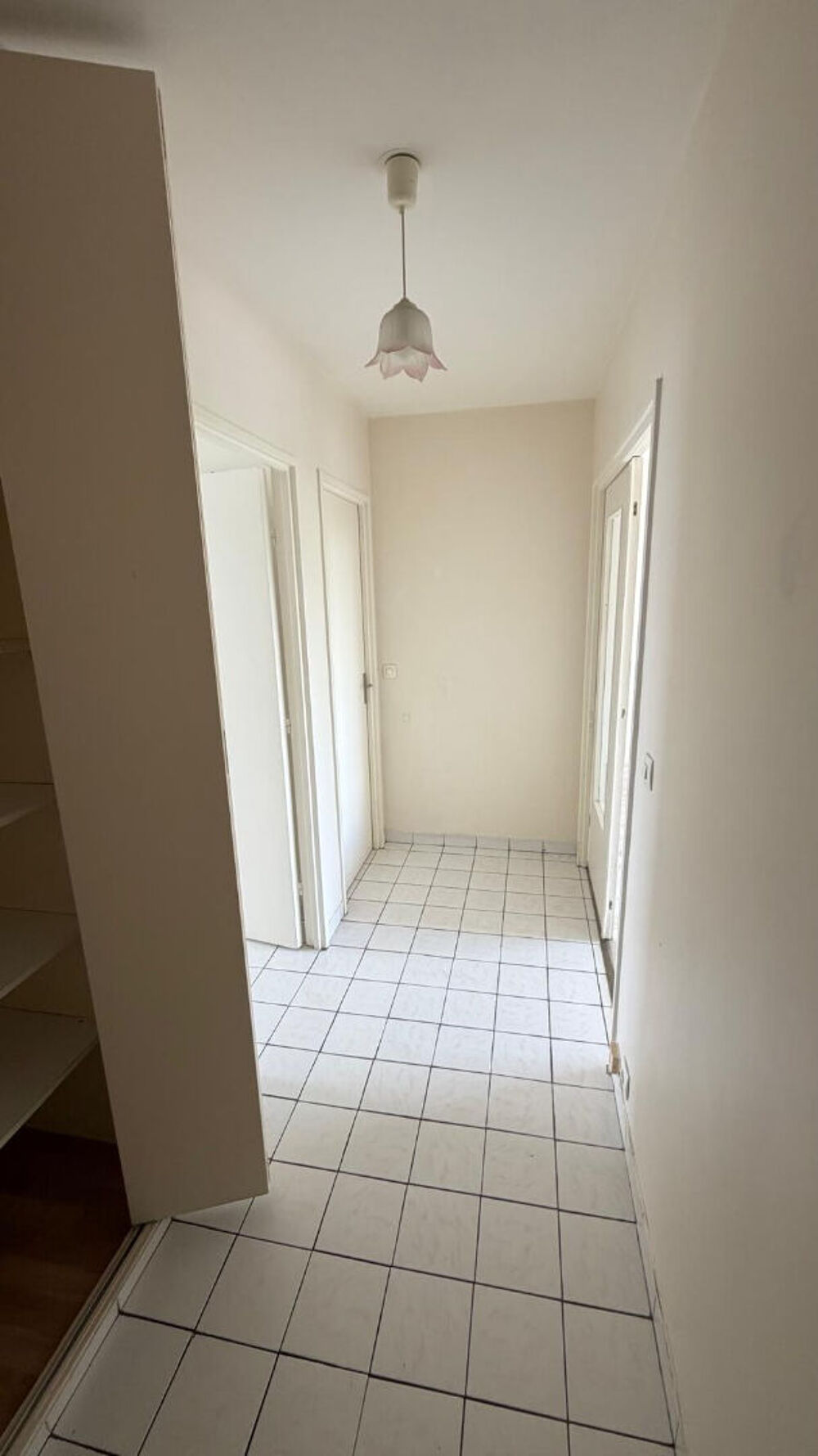 Location Appartement Appartement 2 pièces à louer à Chelles - Réf 128 Chelles