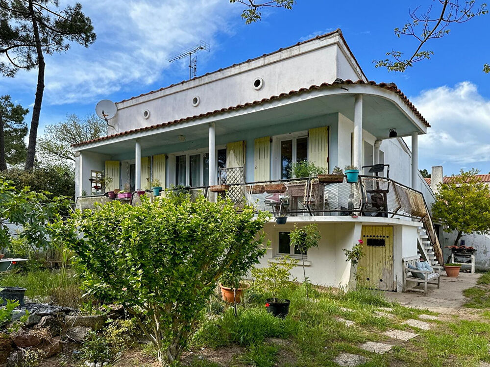 Maison face à la forêt - GROS POTENTIEL BÂTI