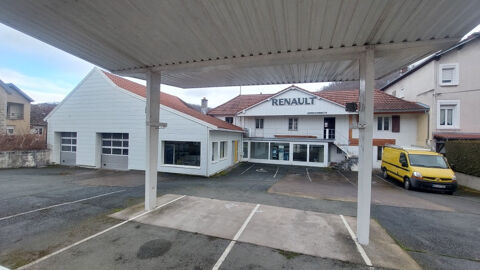  Bâtiment Professionnel de 250m2 + partie habitation de 130m2 
