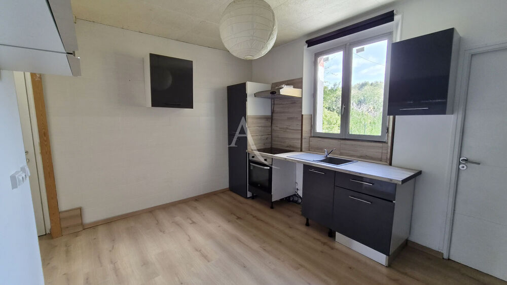 Location Maison NANGIS PROCHE GARE, MAISON 4 PIECES SUR CAVE TOTALE, JARDIN Nangis