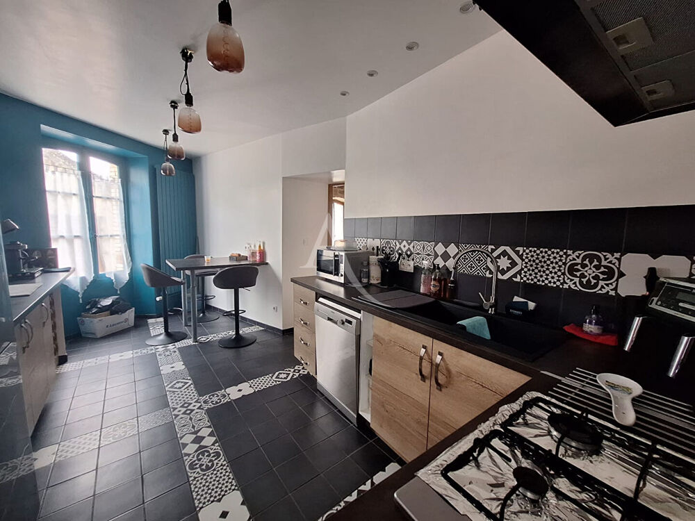 Vente Maison Maison Le Châtelet en brie 6 pièce(s) 180 m2 Le chatelet en brie