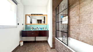  Maison à vendre 6 pièces 146 m²
