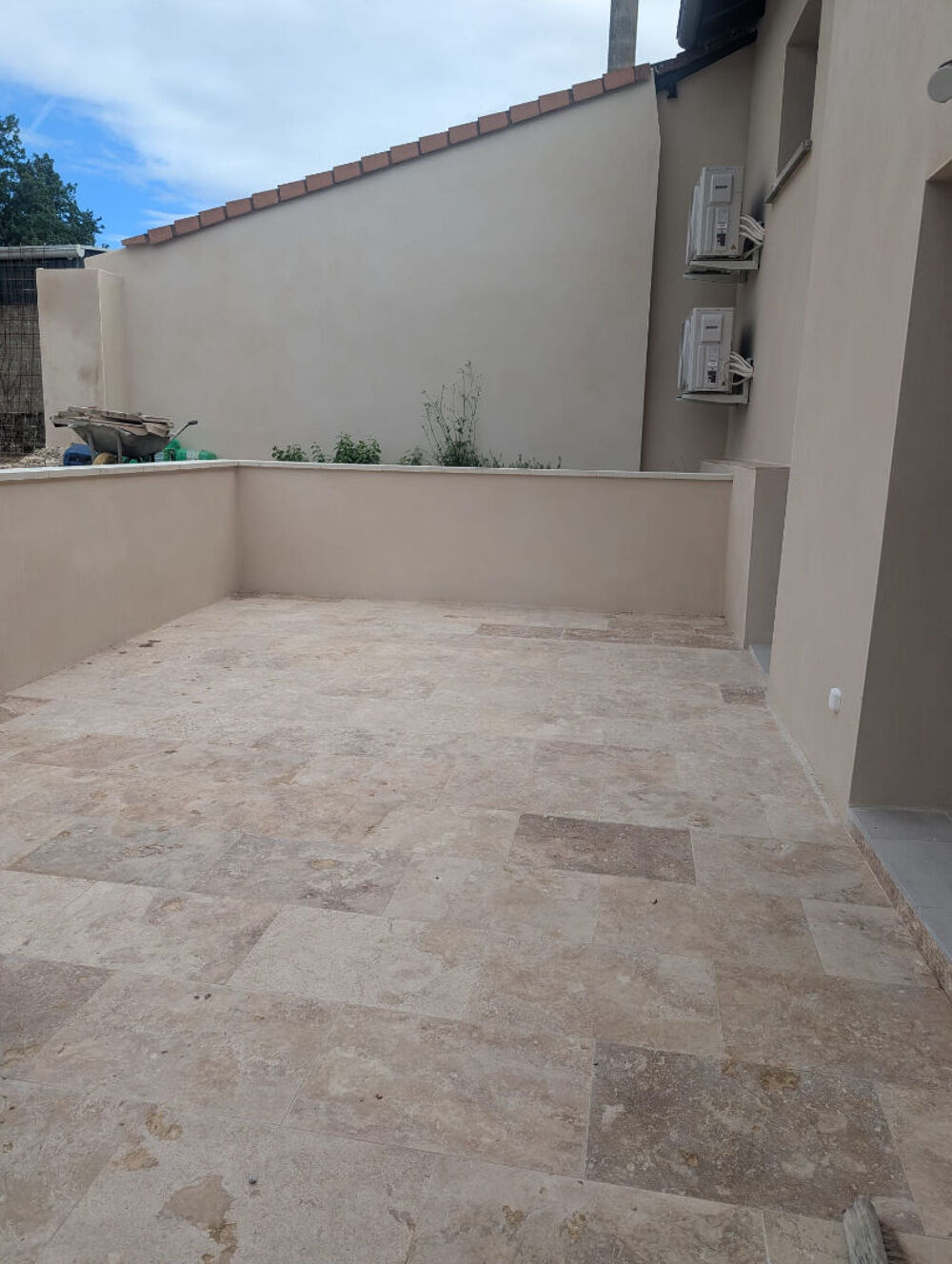 Location Appartement Appartement T3 avec terrasse et parking LUNEL Lafrancaise