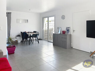  Maison à louer 3 pièces 74 m²