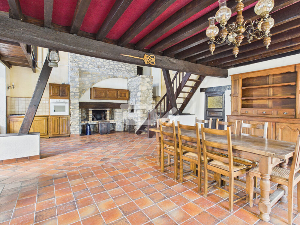 A 10 km de Jonchery-sur-Vesle 51140 - ensemble immobilier