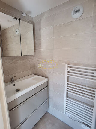  Appartement à louer 1 pièce 24 m²