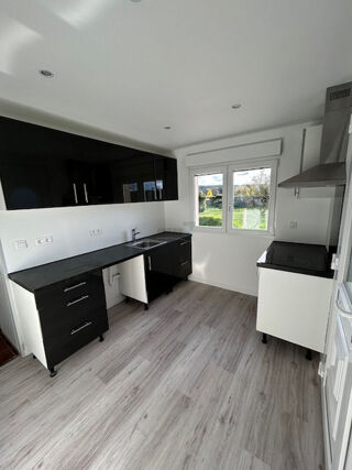  Maison à louer 5 pièces 86 m²