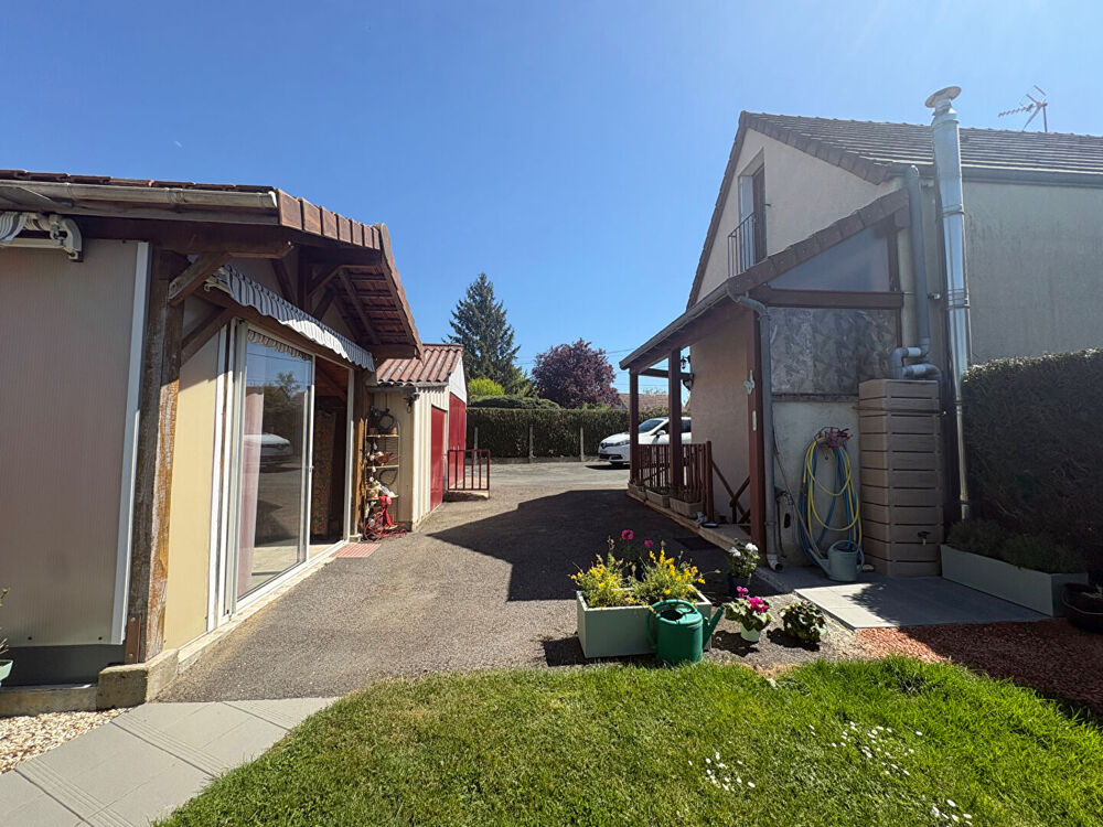Vente Maison Maison 100M2, 1167m2 de terrain Chatillon sur indre