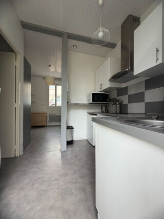 Location Appartement T1 MEUBLE 17.50m² + Jardin + Pkg Le bouscat