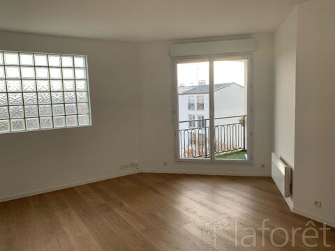   Alfortville Nord, studio avec balcon et parking Appartement - 1 pièce(s) - 26 m²