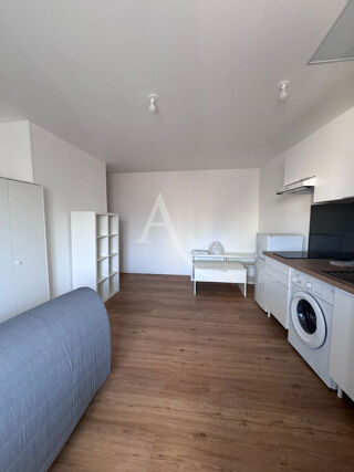  Appartement à louer 1 pièce 22 m²