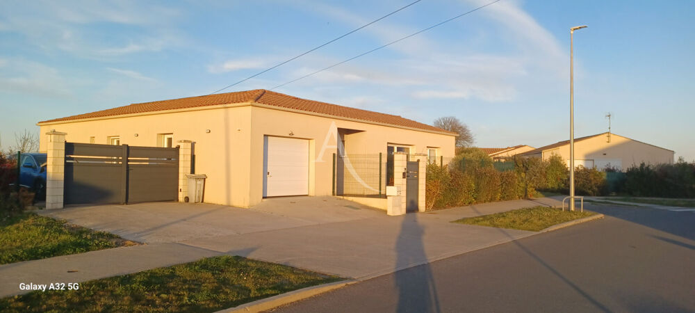 Vente Maison MAISON RÉCENTE DE PLAIN-PIED EN EXCELLENT ÉTAT Echillais