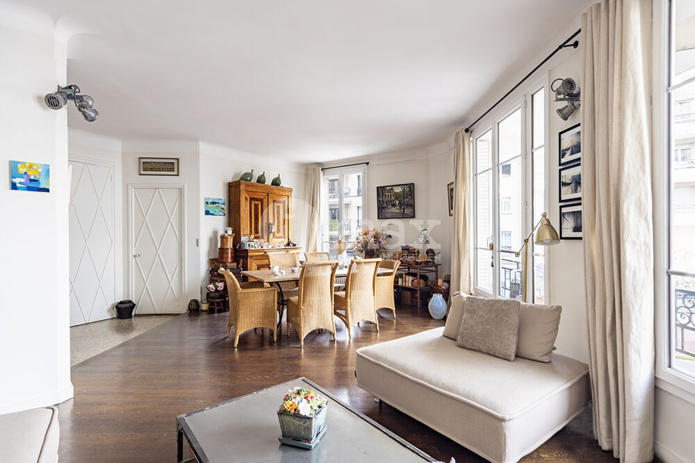 Vente Appartement COURBEVOIE EUROPE - 4/5 PIECES 118 m² + TERRASSE 9 m² - 760 000  FAI Courbevoie