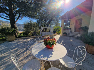  Maison � vendre 10 pi�ces 200 m�