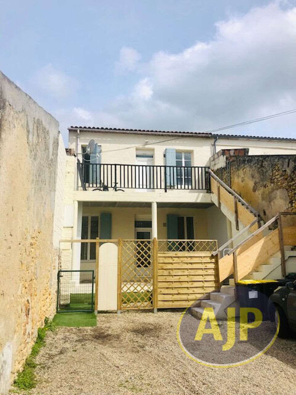 Vente Immeuble Immeuble de rapport centre ville de Lesparre ! Lesparre medoc