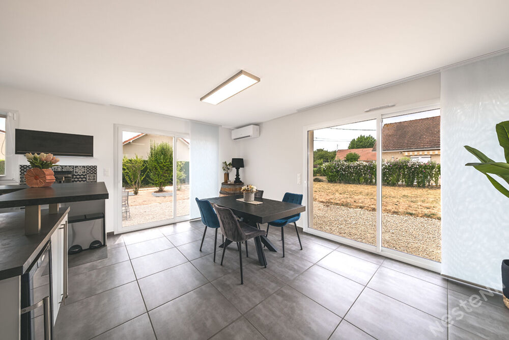 Vente Maison Maison de plain-pied à Saint Loup De Varennes de 121 m² Saint loup de varennes