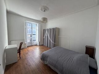  Appartement à louer 3 pièces 55 m²