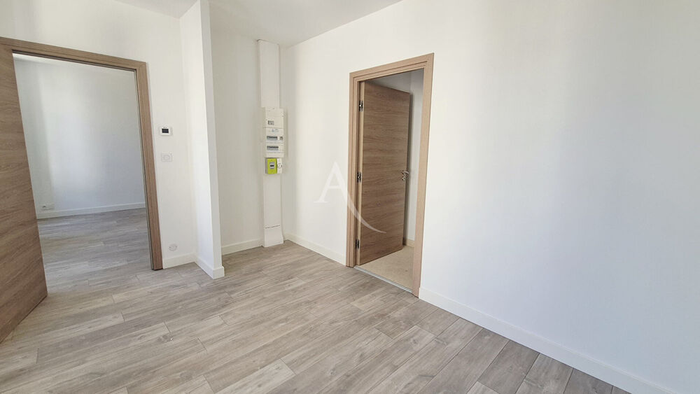 Location Appartement Appartement, Centre ville de Saint Jean D'Angély. Saint jean d angely