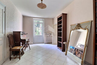  Maison � vendre 11 pi�ces 250 m�