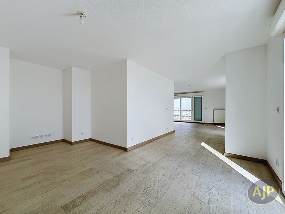 Vente Appartement VILLENAVE-D'ORNON ? GOLF | Appartement 4 pièces ? 94 m² ? Dernier étage et balcon 50 m² Villenave d ornon