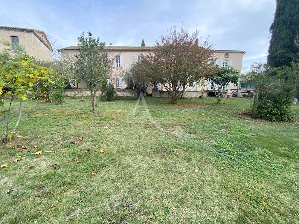 Vente Maison Maison Proche Villepinte 9 pièce(s) 298.94 m2 Villepinte
