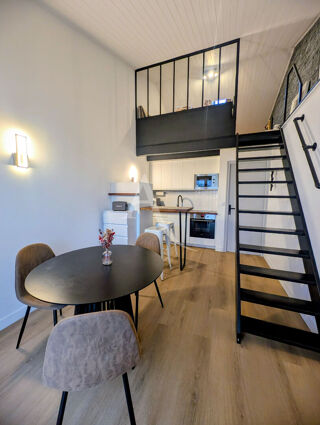  Appartement à louer 2 pièces 36 m²