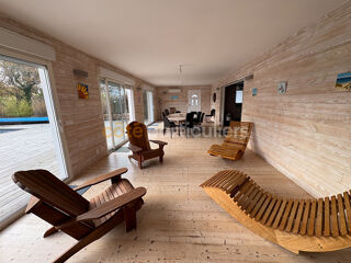  Maison  vendre 9 pices 273 m