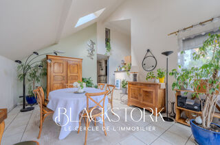  Maison � vendre 7 pi�ces 195 m�