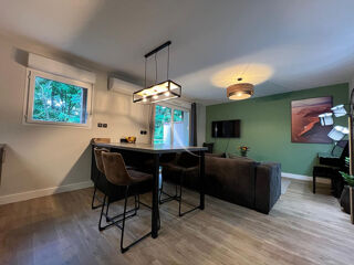  Appartement à louer 2 pièces 45 m²