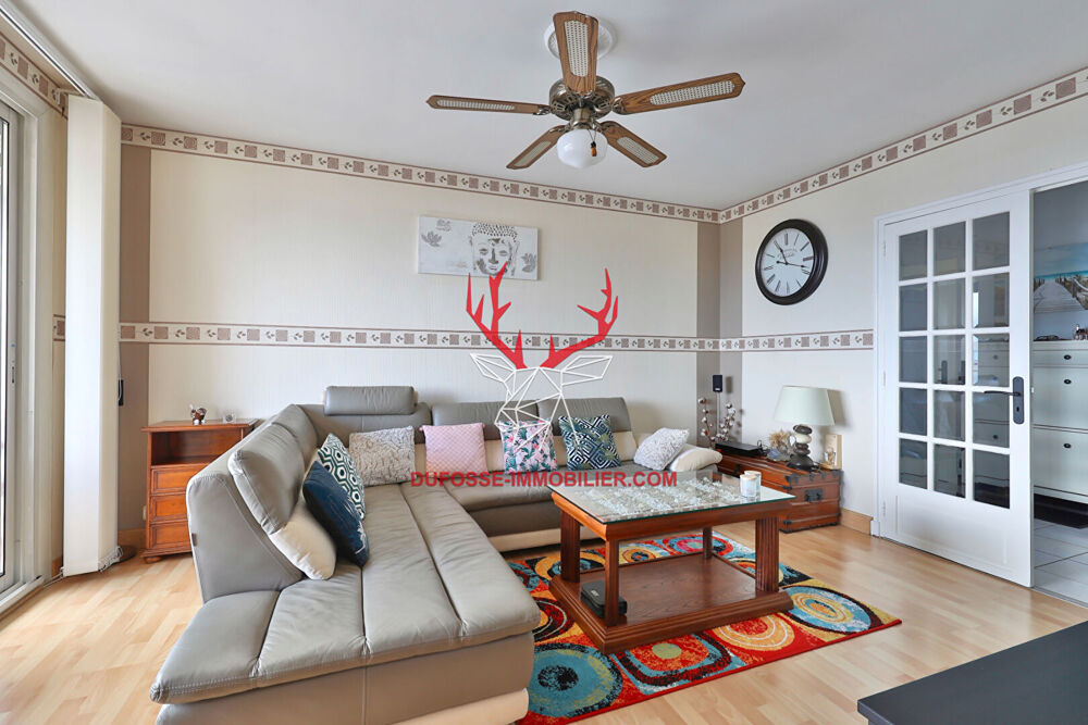 Vente Appartement BRON : EXCLUSIVITÉ : Appartement T4 76 m² dernier étage avec balcon, Bron